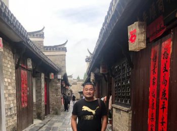 十七载尺规绘春秋 师者仁心引航青春 ——记阜阳市城郊中学代俊俊老师