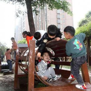 东方明珠幼儿园多措并举筑牢校园食品安全“防火墙”