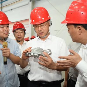 汪华东调研阜南县经济社会发展情况